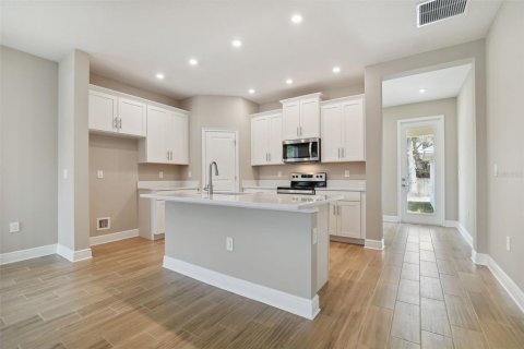 Casa en venta en Saint Petersburg, Florida, 3 dormitorios, 162.86 m2 № 2143467 - foto 18