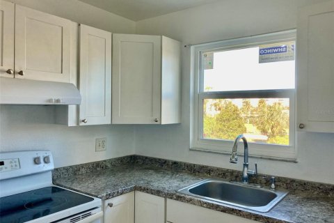 Copropriété à vendre à Bradenton, Floride: 1 chambre, 69.68 m2 № 1552939 - photo 8