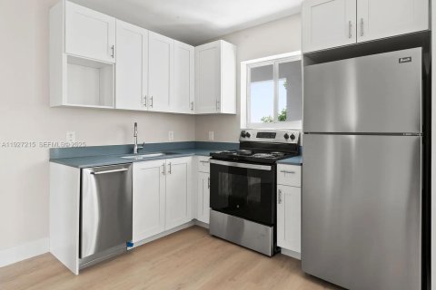 Appartement à louer à Miami, Floride: 2 chambres, 83.61 m2 № 1986206 - photo 3