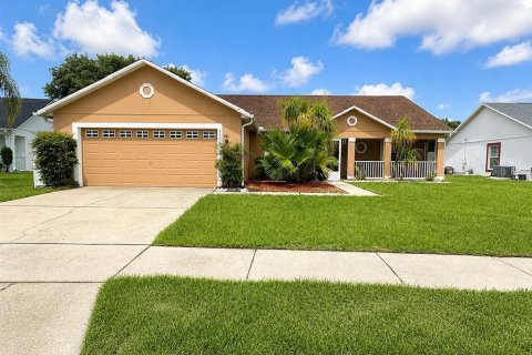 Villa ou maison à Kissimmee, Floride 3 chambres, 149.2 m2 № 2148121