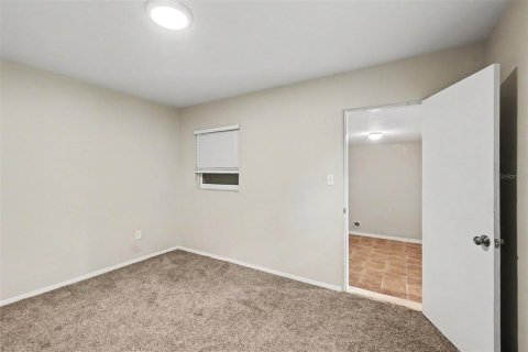 House in Bradenton, Florida 2 bedrooms, 117.06 sq.m. № 2091729 - photo 9