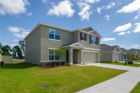 House in Ocala, Florida 5 bedrooms, 247.21 sq.m. № 1718249 - photo 3