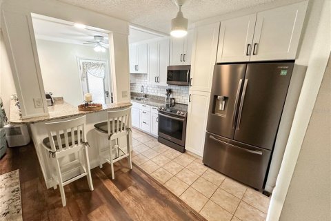 Condominio en venta en Lakeland, Florida, 2 dormitorios, 75.81 m2 № 1612401 - foto 13