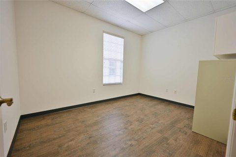 Commercial property in Tampa, Florida 116.13 sq.m. № 2213271 - photo 14