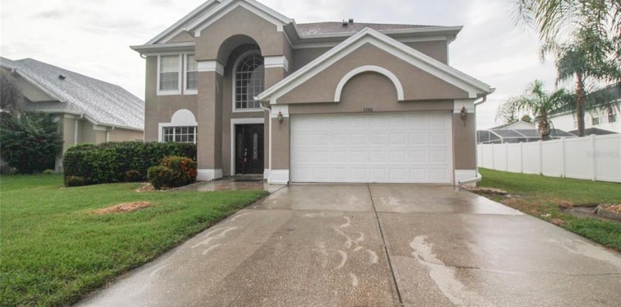 Casa en Kissimmee, Florida 4 dormitorios, 197.97 m2 № 1911537