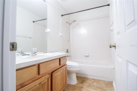 Casa en alquiler en Kissimmee, Florida, 4 dormitorios, 197.97 m2 № 1911537 - foto 12