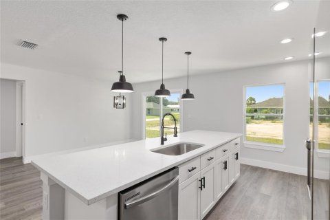 Купить виллу или дом в Даннеллон, Флорида 8 комнат, 146.41м2, № 1846626 - фото 26