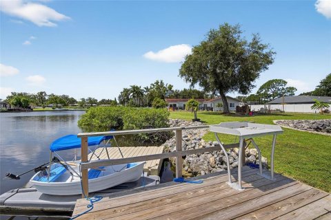 Casa en venta en Largo, Florida, 4 dormitorios, 187.66 m2 № 1827153 - foto 7