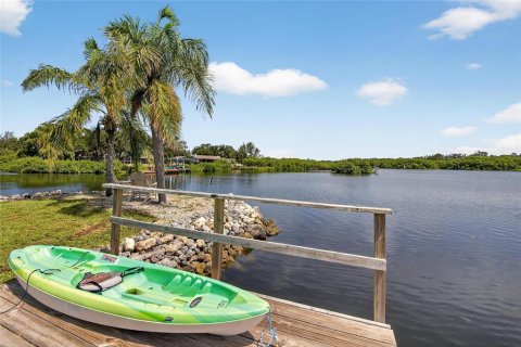 Casa en venta en Largo, Florida, 4 dormitorios, 187.66 m2 № 1827153 - foto 6