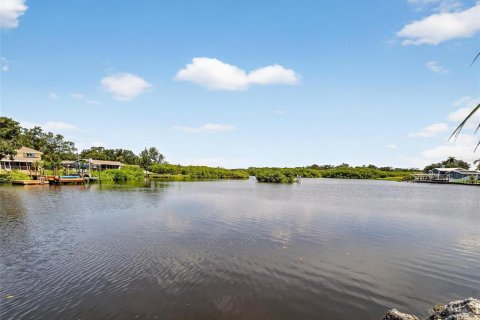 Casa en venta en Largo, Florida, 4 dormitorios, 187.66 m2 № 1827153 - foto 9