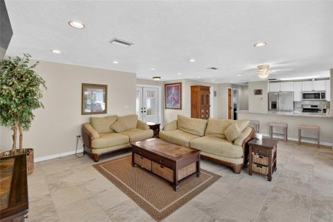 Casa en venta en Largo, Florida, 4 dormitorios, 187.66 m2 № 1827153 - foto 20