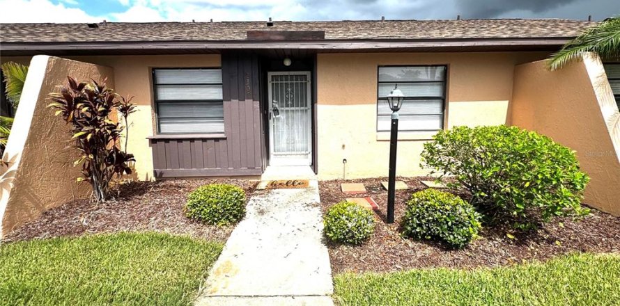 Casa en Kissimmee, Florida 2 dormitorios, 92.07 m2 № 1902321