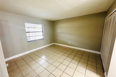 Casa en alquiler en Kissimmee, Florida, 2 dormitorios, 92.07 m2 № 1902321 - foto 13