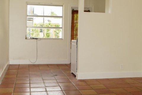 Touwnhouse à louer à West Palm Beach, Floride: 1 chambre, 60.39 m2 № 2244068 - photo 4