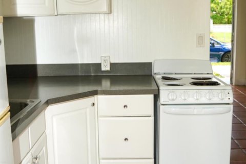 Touwnhouse à louer à West Palm Beach, Floride: 1 chambre, 60.39 m2 № 2244068 - photo 10