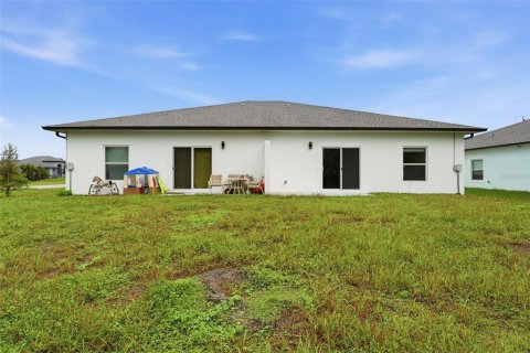Immobilier commercial à vendre à Port Charlotte, Floride: 6 chambres, 224.17 m2 № 2290671 - photo 24