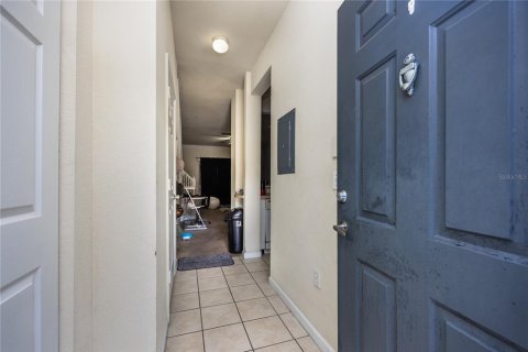 Copropriété à vendre à Gainesville, Floride: 1 chambre, 93.09 m2 № 1903669 - photo 5