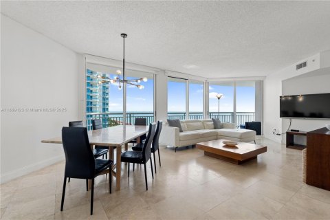 Condo in Sunny Isles Beach, Florida, 3 bedrooms  № 1746038 - photo 6