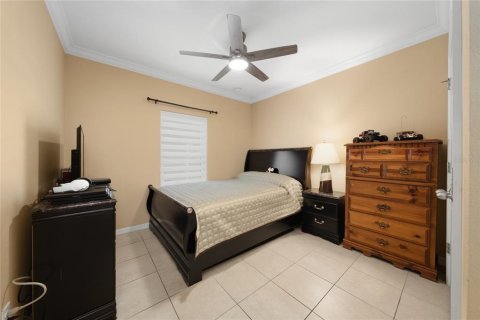 House in Kissimmee, Florida 3 bedrooms, 138.7 sq.m. № 2227776 - photo 15