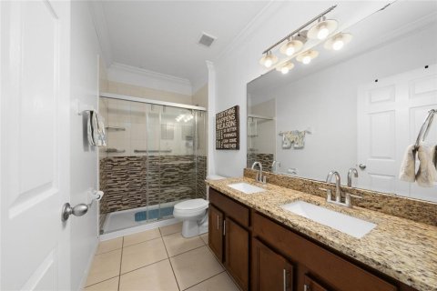 House in Kissimmee, Florida 3 bedrooms, 138.7 sq.m. № 2227776 - photo 17