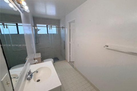 Touwnhouse à vendre à North Lauderdale, Floride: 3 chambres, 124.12 m2 № 2042295 - photo 11