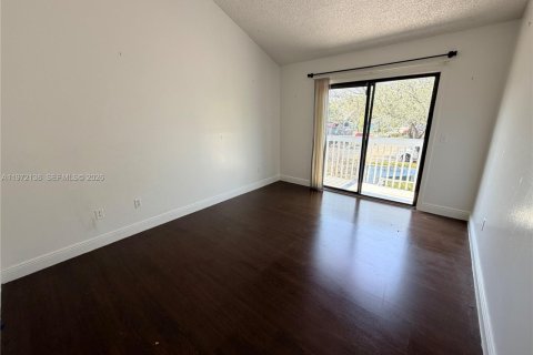 Touwnhouse à vendre à North Lauderdale, Floride: 3 chambres, 124.12 m2 № 2042295 - photo 7