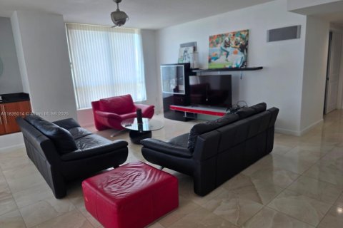 Copropriété à louer à Fort Lauderdale, Floride: 3 chambres, 168.25 m2 № 1935680 - photo 5