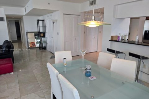 Copropriété à louer à Fort Lauderdale, Floride: 3 chambres, 168.25 m2 № 1935680 - photo 6