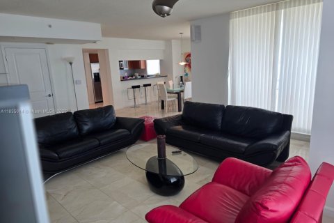 Copropriété à louer à Fort Lauderdale, Floride: 3 chambres, 168.25 m2 № 1935680 - photo 3