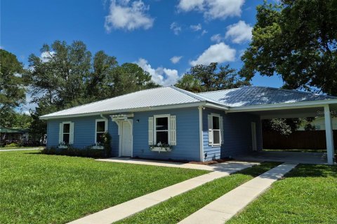 Villa ou maison à Trenton, Floride 3 chambres, 143.07 m2 № 2344683