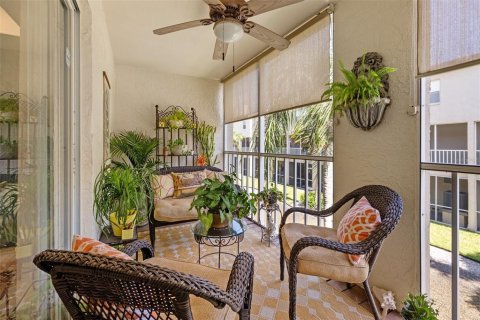 Townhouse in Tierra Verde, Florida 2 bedrooms, 181.16 sq.m. № 1798297 - photo 21
