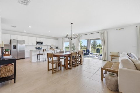 Villa ou maison à vendre à Groveland, Floride: 5 chambres, 256.87 m2 № 2149285 - photo 2