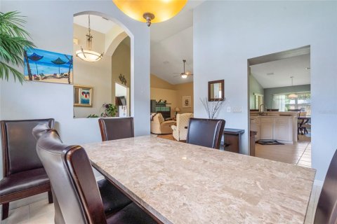 Villa ou maison à vendre à Ocala, Floride: 3 chambres, 189.43 m2 № 1340511 - photo 12