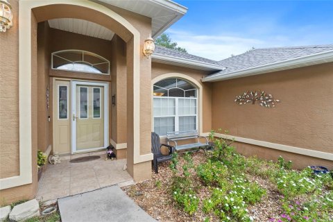 Villa ou maison à vendre à Ocala, Floride: 3 chambres, 189.43 m2 № 1340511 - photo 2