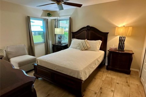Copropriété à vendre à DeLand, Floride: 2 chambres, 98.76 m2 № 2157697 - photo 10
