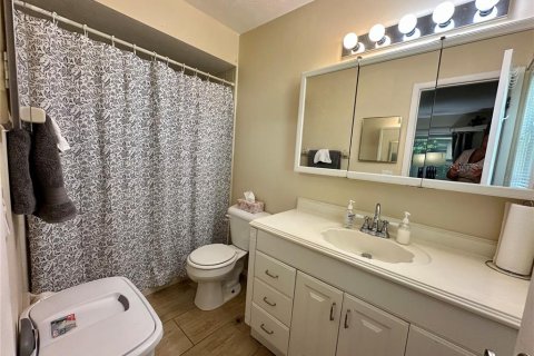 Copropriété à vendre à DeLand, Floride: 2 chambres, 98.76 m2 № 2157697 - photo 12