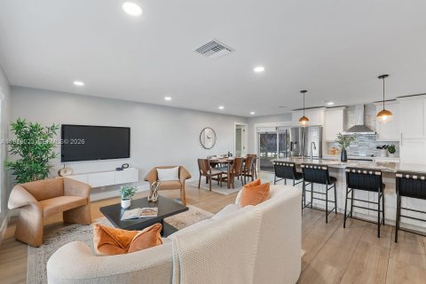 House in Tamarac, Florida 3 bedrooms, 143.63 sq.m. № 2066221 - photo 5