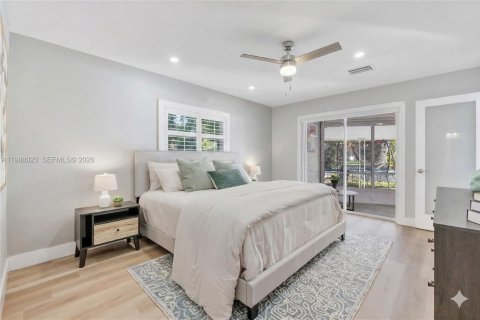 House in Tamarac, Florida 3 bedrooms, 143.63 sq.m. № 2066221 - photo 20