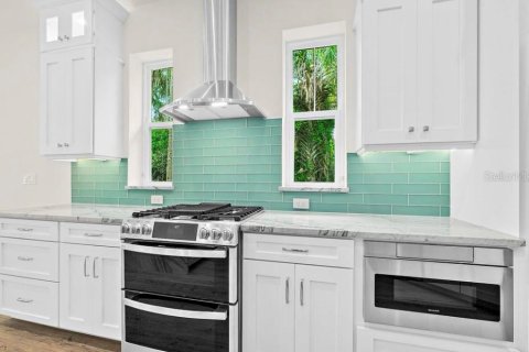 House in Flagler Beach, Florida 3 bedrooms, 162.95 sq.m. № 1657981 - photo 10