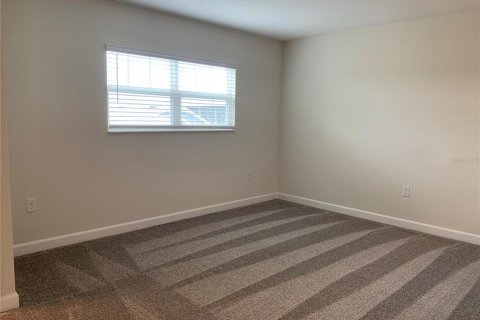 Casa en alquiler en Orlando, Florida, 5 dormitorios, 245.08 m2 № 1918464 - foto 13