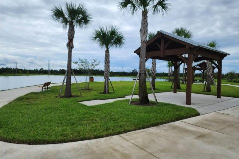 Casa en alquiler en Orlando, Florida, 5 dormitorios, 245.08 m2 № 1918464 - foto 23