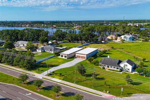 House in Windermere, Florida 6 bedrooms, 505.48 sq.m. № 1853585 - photo 5