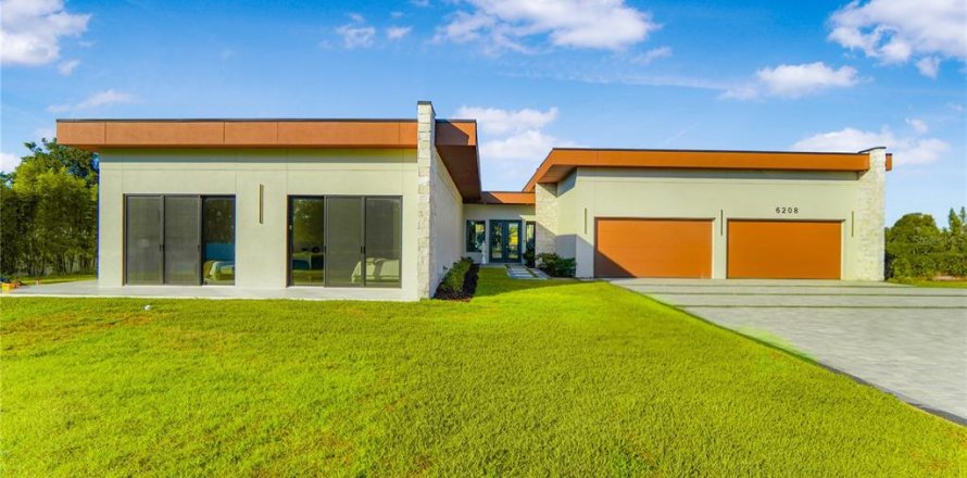 House in Windermere, Florida 6 bedrooms, 505.48 sq.m. № 1853585