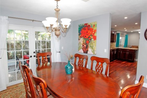 Casa en alquiler en Cutler Bay, Florida, 4 dormitorios, 174.66 m2 № 1977867 - foto 7