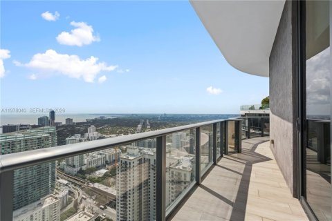 Снять в аренду кондоминиум в Майами, Флорида 3 спальни, 140.93м2, № 2044698 - фото 5