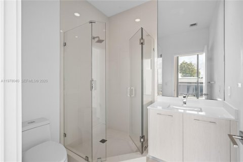 Снять в аренду кондоминиум в Майами, Флорида 3 спальни, 140.93м2, № 2044698 - фото 11