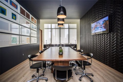 Снять в аренду кондоминиум в Майами, Флорида 3 спальни, 140.93м2, № 2044698 - фото 25