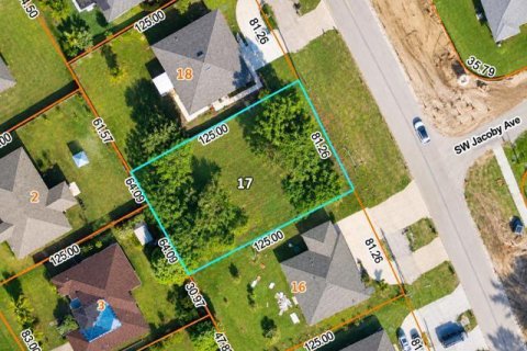 Commercial property in Port St. Lucie, Florida № 2361919