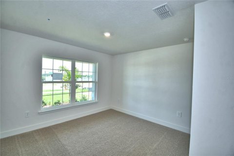Villa ou maison à vendre à Auburndale, Floride: 4 chambres, 204.38 m2 № 2215215 - photo 17