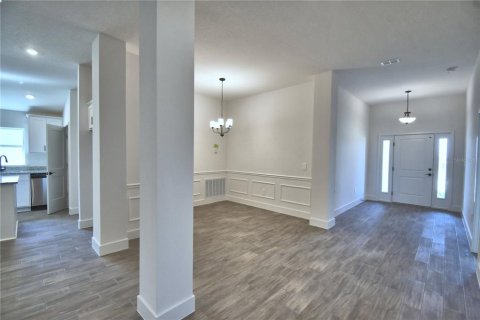 Villa ou maison à vendre à Auburndale, Floride: 4 chambres, 204.38 m2 № 2215215 - photo 6